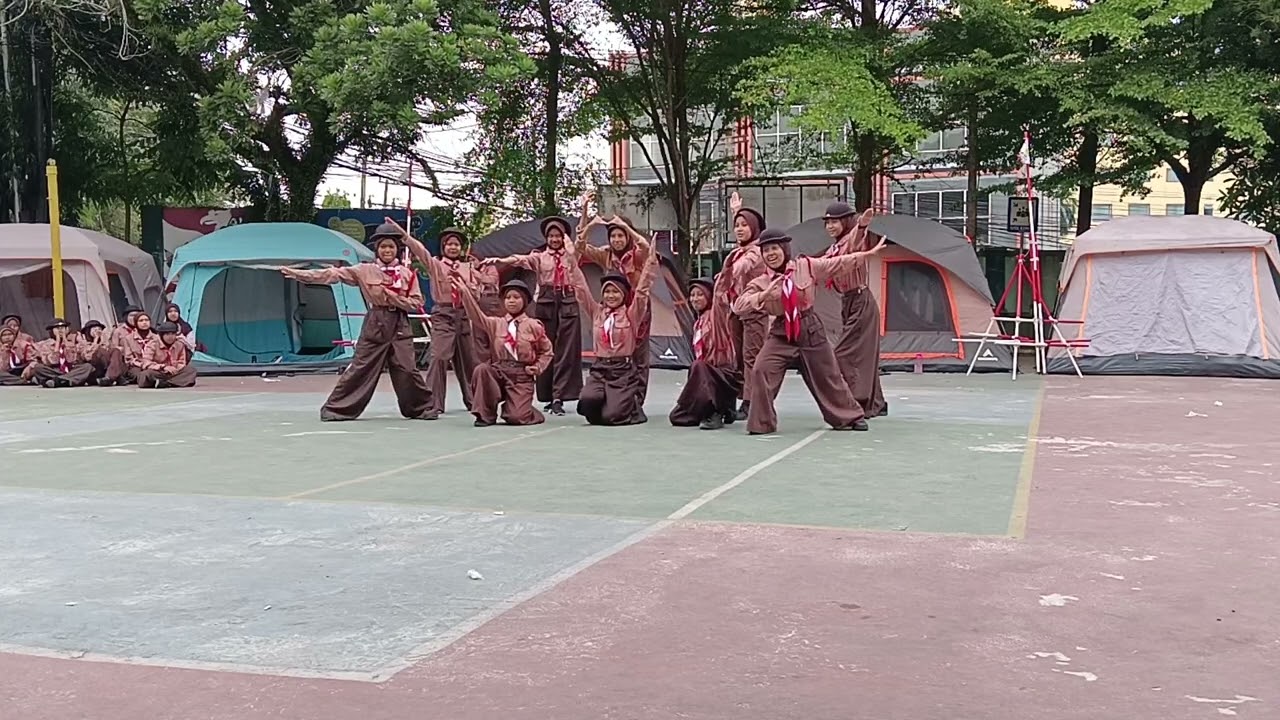 LOMBA YEL-YEL PERJUSA PANGKALAN SMPN 12 BALIKPAPAN [8-7 PUTRI]