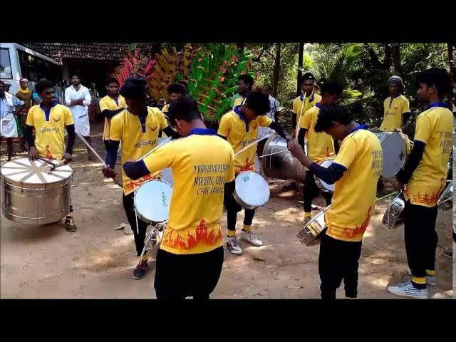 Thrissivaperoor Nasik Dhol... aattam special