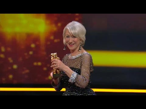 Vídeo: Como E Quanto Helen Mirren Ganha