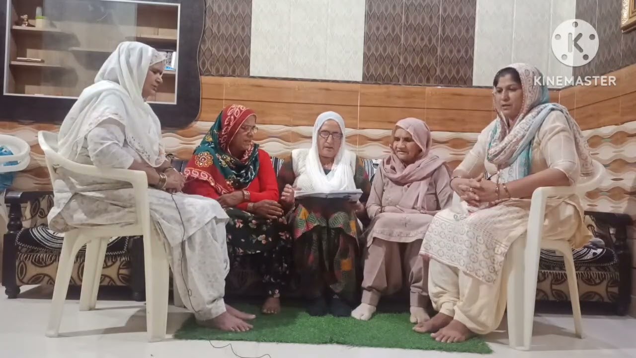 भतेरी क भजन गाते गाते आ गए आंसू। कैसे एक मां को बेटा वृद्धा आश्रम में छोड़ आता है और एक मां पर क्या.