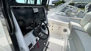 World Cat 325CC Walkaround Video