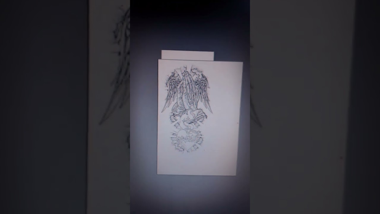 🙏❤️ Manos orando y un corazón