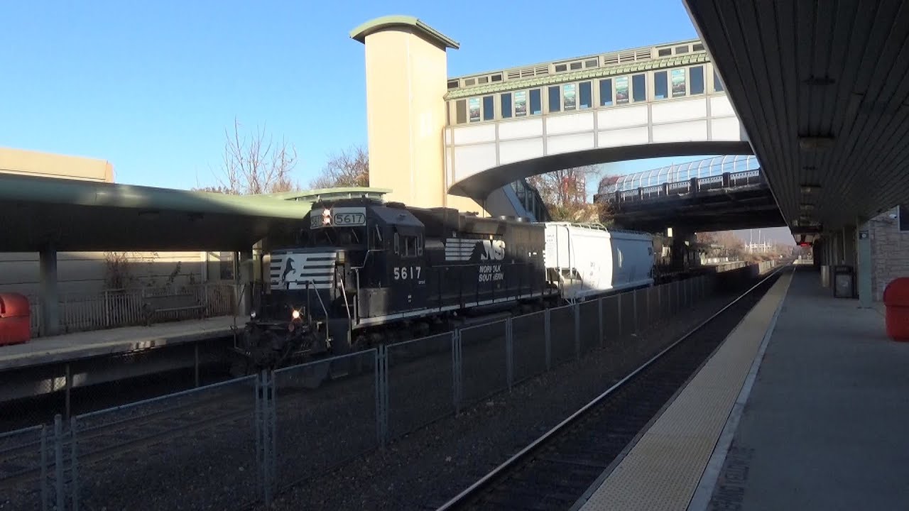 Three Trains at Ramsey Route 17 11/15/19 YouTube