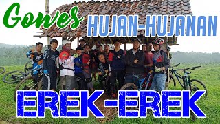 Gowes Hujan-Hujanan di Erek-Erek // Episode 2 // - test jalur baru - CRASH (lagi)