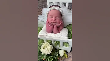 احلى بنوته الدنيا حلوه واحلى سنين 