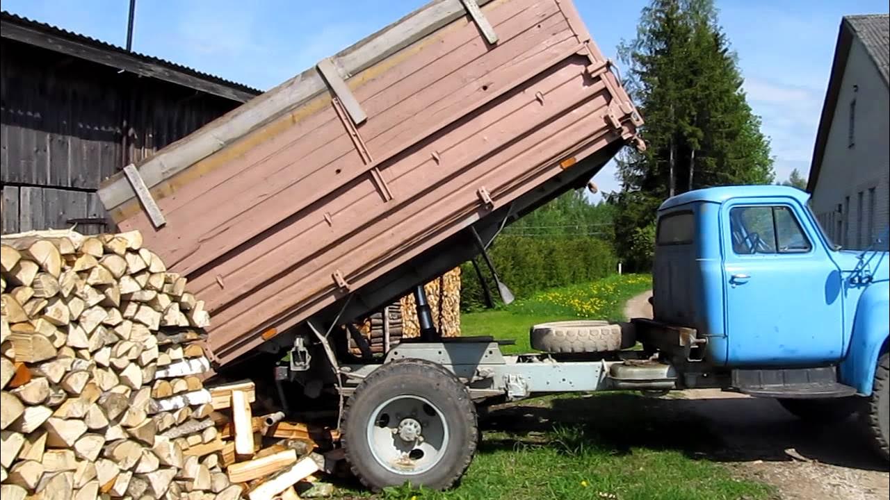 Газ-3309 самосвал. Газ 3307 груженый дровами. С. Сколько дров входит в газ 53. Газ 3307 груженый дровами.