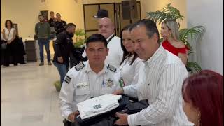 Entrega Ayuntamiento de Hermosillo uniformes y chalecos a policías municipales