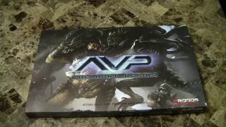 Alien vs Predator: The Hunt Begins Unboxing