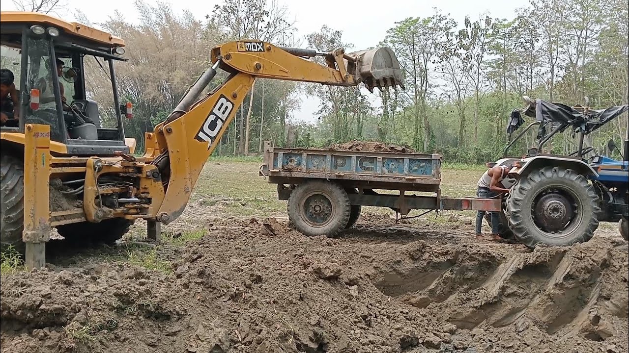 JCB 3DX tractor Mati loading Powertrac 439 Ahij Ali Vlogs YouTube