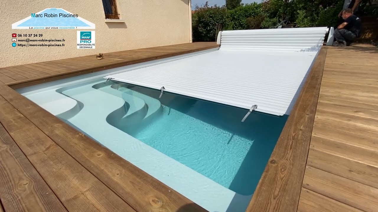 Installation d'un volet roulant hors sol Solipro de Sofatec sur Sky 7 à Saint Médard en Jalles