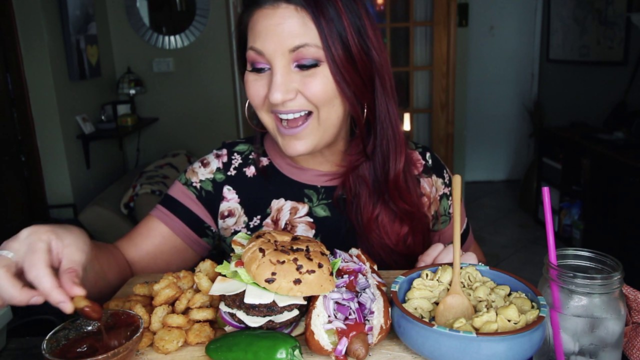 ДВОЙНОЙ ЧИЗБУРГЕР, МАКАРОНЫ С СЫРОМ, ХОТ-ДОГ, КАРТОФЕЛЬНЫЕ ТОТС, МУКБАНГ