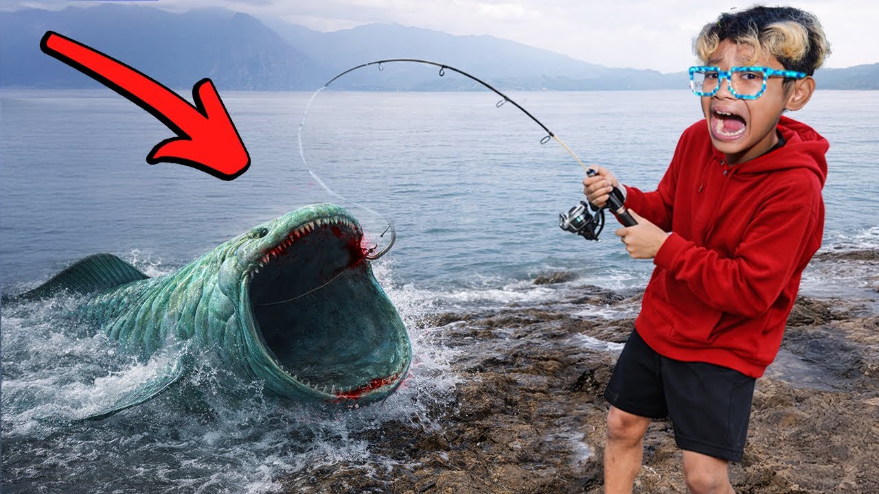 MANCING DI LAUT BOCIL DAPAT IKAN BLOOP GIGAS SUPER BESAR YANG LANGKA DI DUNIA!