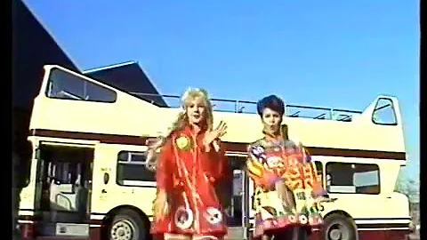 The Clothes Show - Anne Delaney / Pop Will Eat Its...