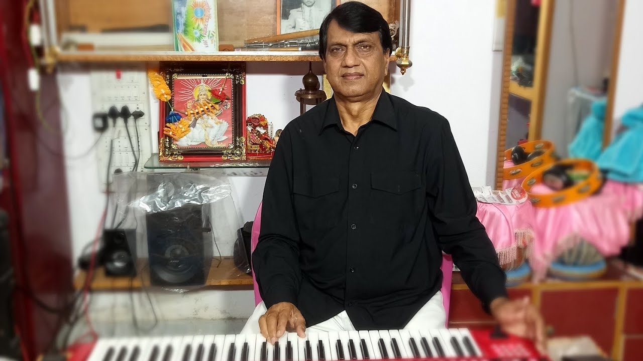 मुबारक हो सबको समा ये सुहाना - violin - Dr A N Singh - फिल्म - मिलन ...
