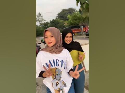 STORY VIXION DUA CEWE JILBAB GOYANG DUA JARI DJ AISYAH VIRAL - YouTube