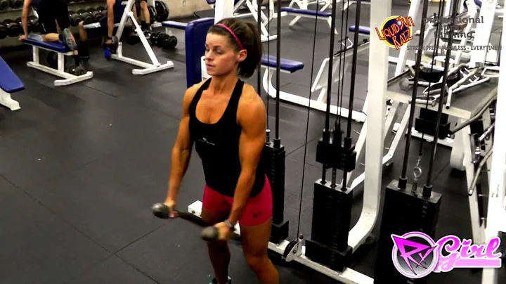 Body Fuse Athlete Megan Rigby Trains Shoulders