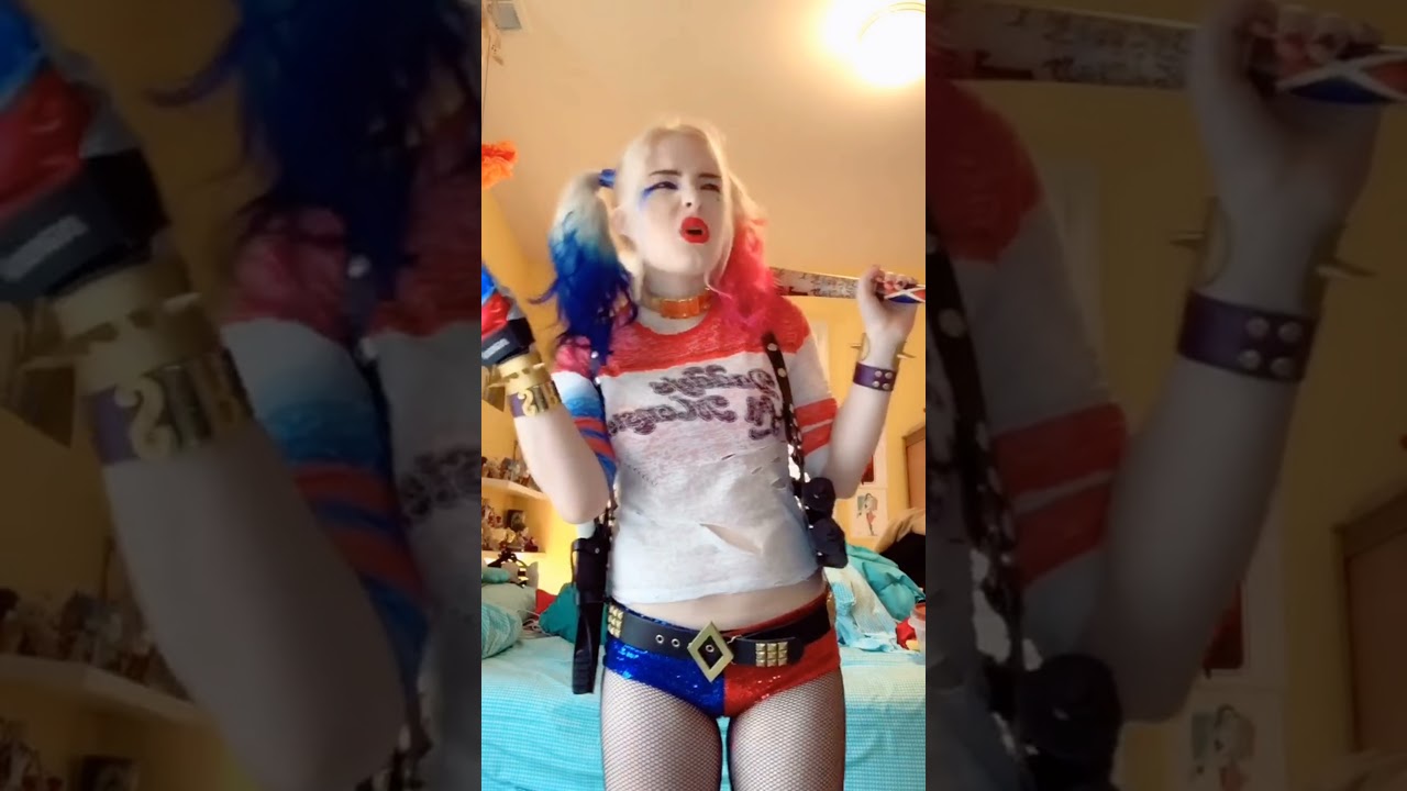 Harley Quinn💋💕 #harleyquinn #lovestory #love #joker #poisonivy  #cosplay #dccomics #dc #harley#quinn