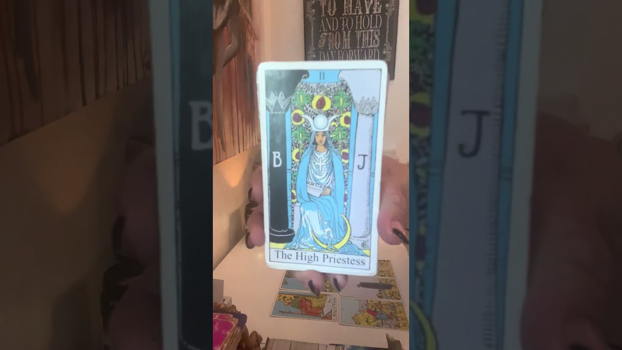 КТО-ТО, С КЕМ ВЫ «ВСТРЕЧАЛИСЬ» НЕКОТОРОЕ ВРЕМЯ В ПРОШЛОМ, — ЭТО ДУШЕВНАЯ СВЯЗЬ, И ОНА ВОЗВРАЩАЕТС...