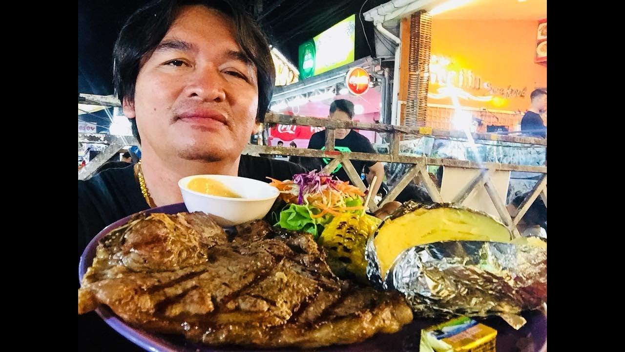  Hua Hin Night Market 