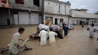 Mousson meurtrière au Pakistan, les sinistrés s'estiment abandonnés par le gouvernement
