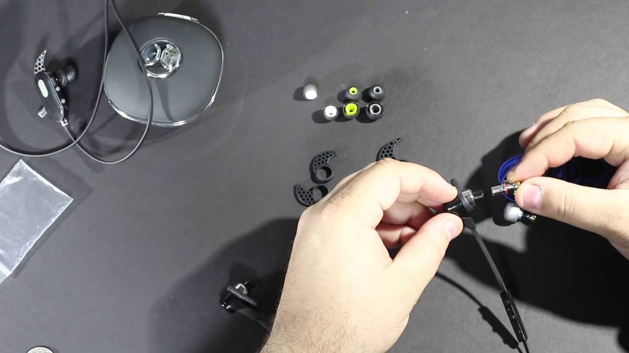 FirstLook at the BlueBudsX earbuds