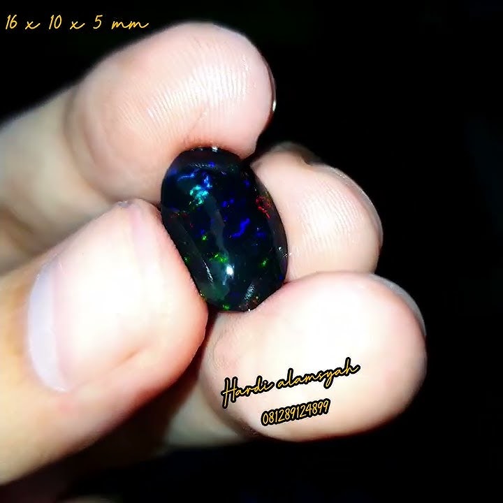 BLACK OPAL SOLID BANTEN HITAM PEKAT