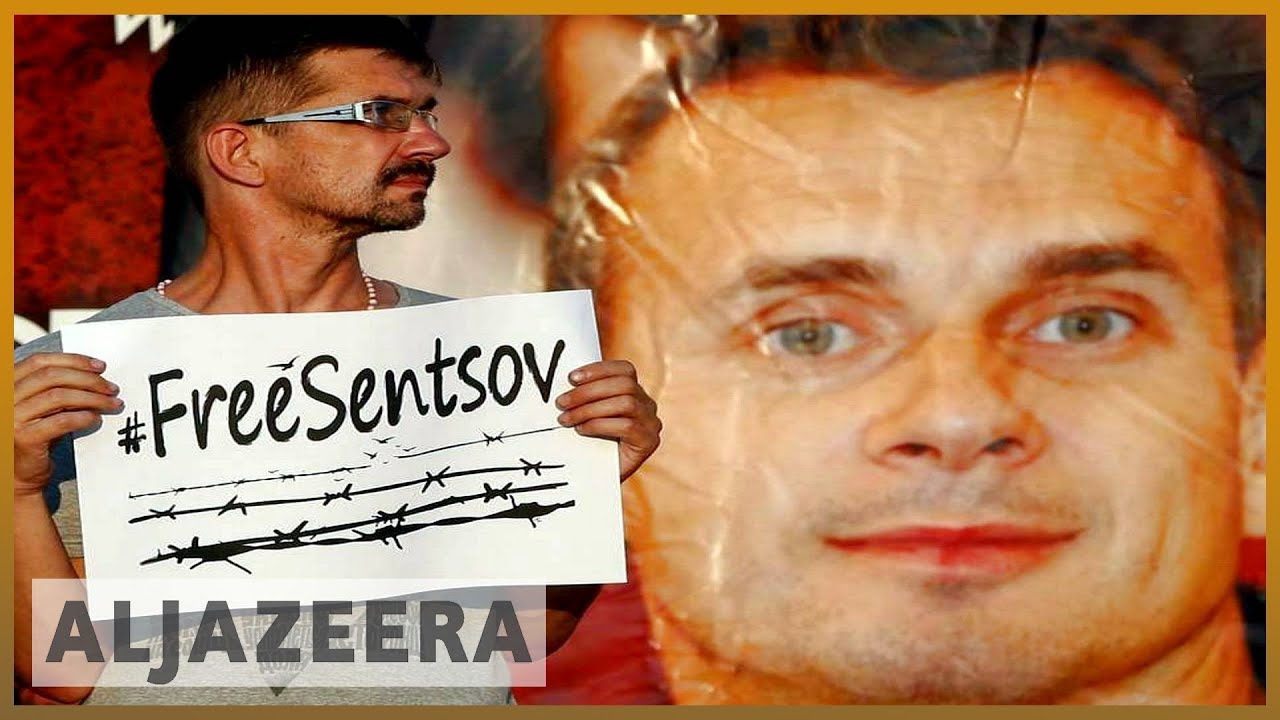 🇺🇦 🇷🇺 مخرج أفلام أوكراني مسجون في روسيا يفوز بجائزة حقوقية من الاتحاد الأوروبي | الجزيرة الإنجليزية