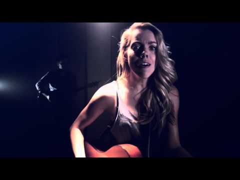 Adele - Water Under The Bridge