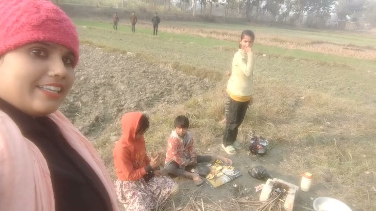 नया साल की पिकनिक हम लोग कहां मना रहे हैं कमेंट करके जरूर बताइयेगा वीडियो कैसा लगेगा