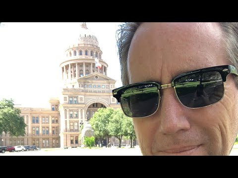 Video: Hur får jag flagga över Texas Capitol?