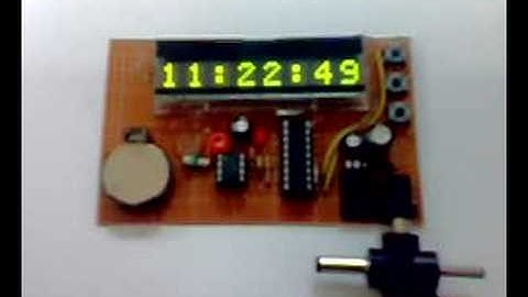 SDA5708 Clock Using PIC16F628 And DS1307