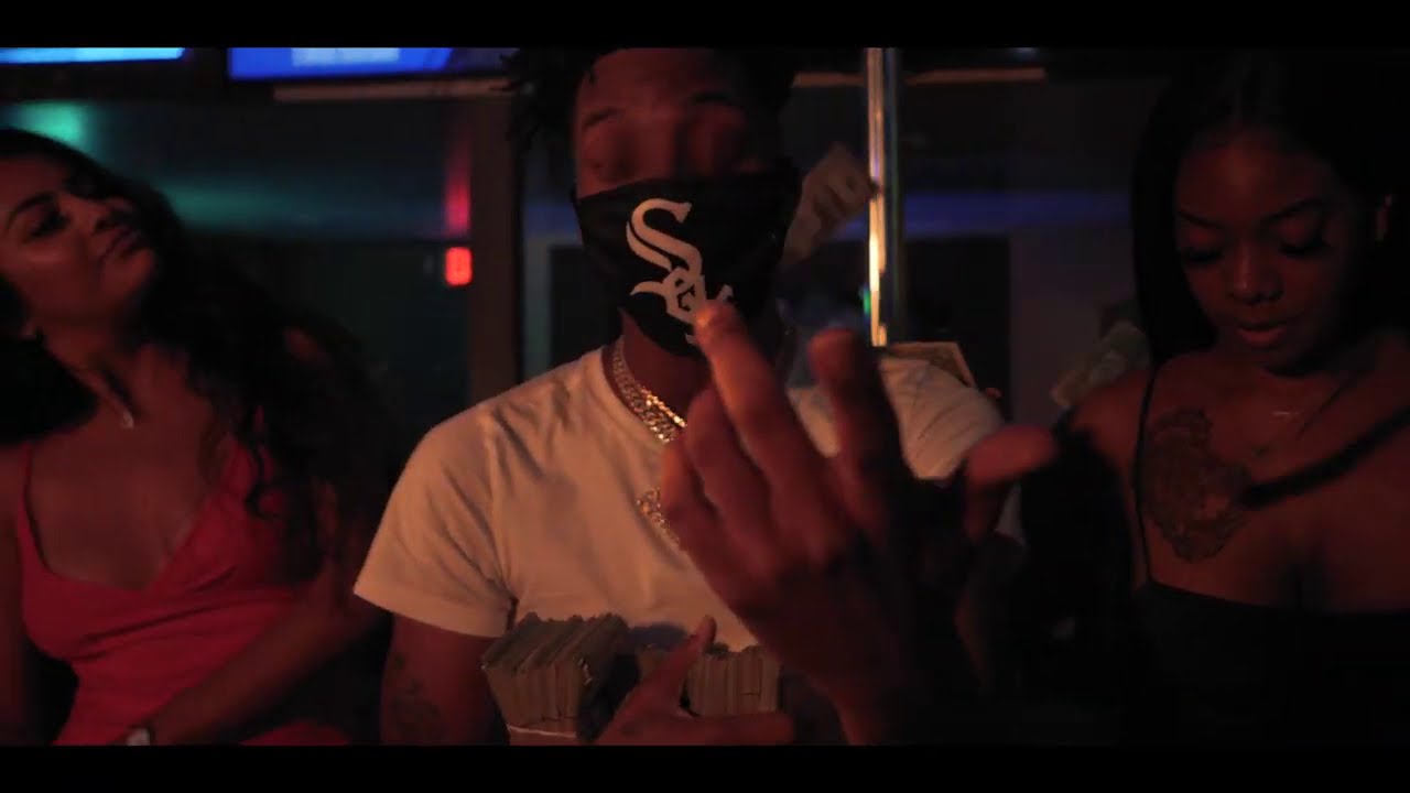 4orever - Virus (Official Music Video) - YouTube