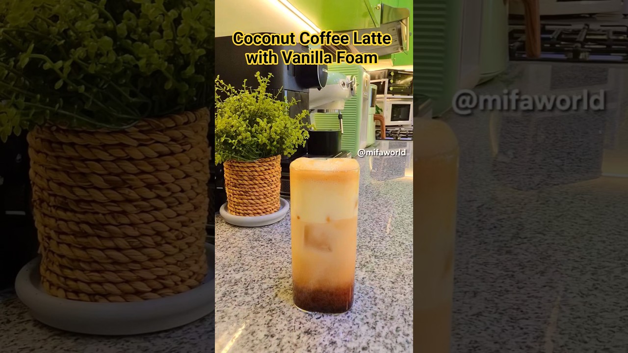 Making Coconut Coffee Latte with Vanilla Foam 