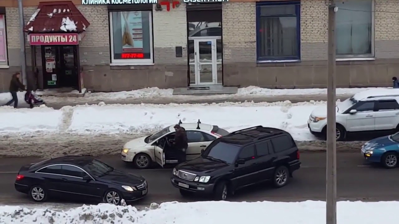Авто разборки драки