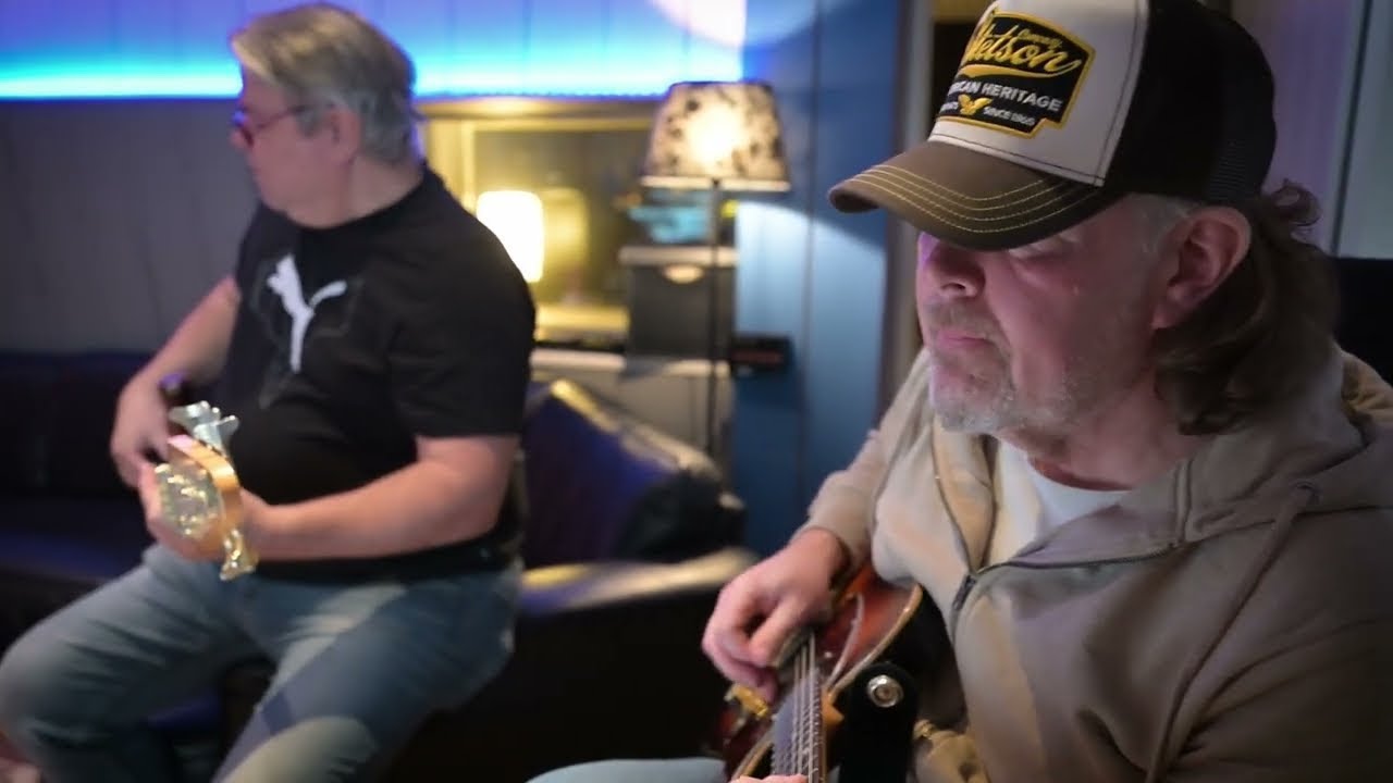 Följ med Streaplers in i studion - exklusivt material