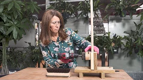 Como limpar bota de borracha branca?