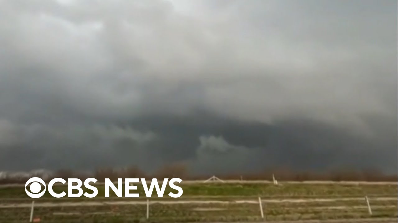 Severe storms cause damage, leave thousands without power in Texas and ...