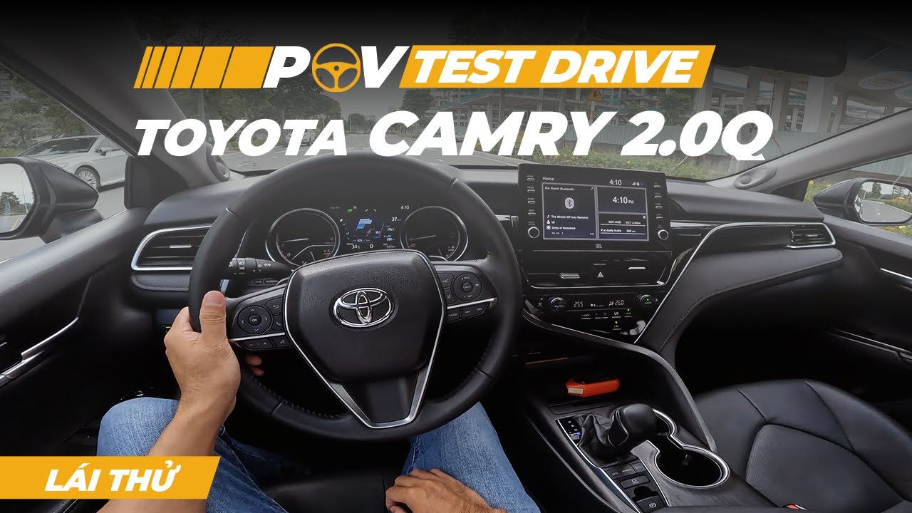 Lái thử Toyota Camry 2.0Q 2022 trên đường phố Việt Nam