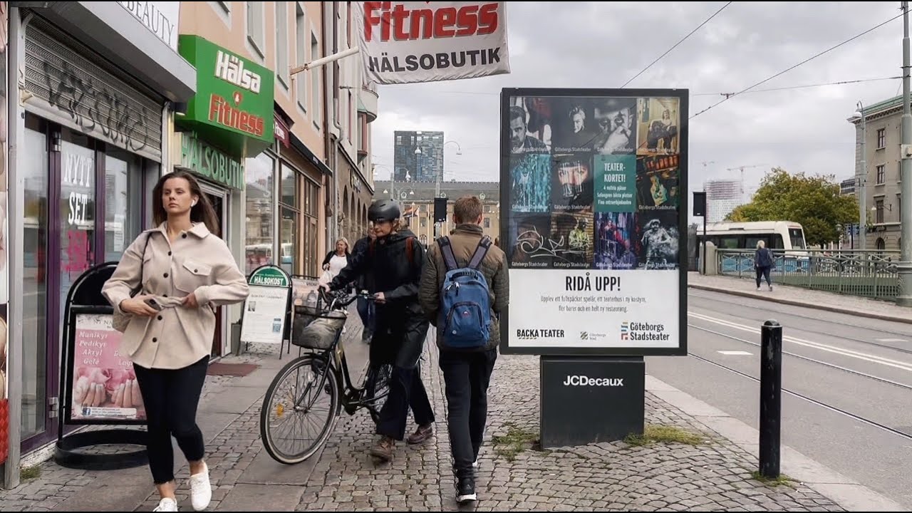 Sweden, Gothenburg Walk: Brunnsparken, Norra Hamngatan & Central Station.