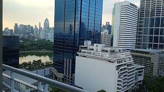 2022\/10\/30,17:47 Shama Lakeview Asoke Bangkok Studio room tour