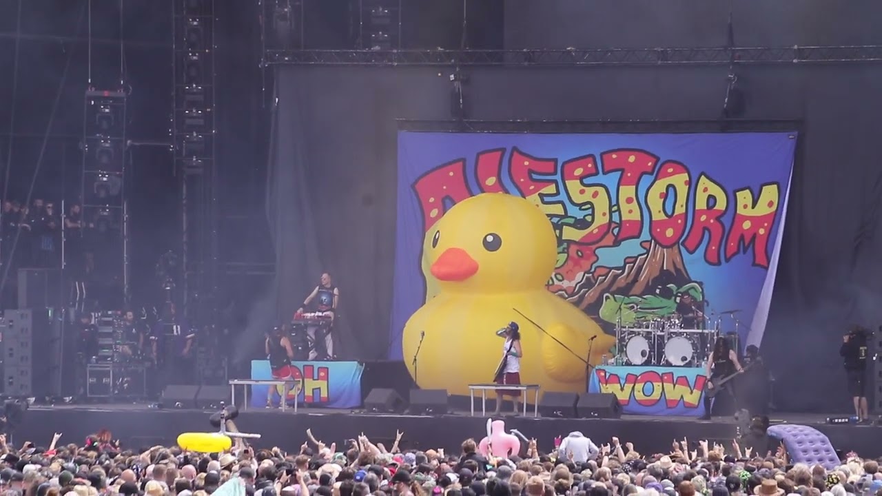 Treasure Chest Party Quest - Alestorm