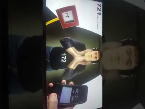 World's Fastest Clapper(802 claps in 1 minute)