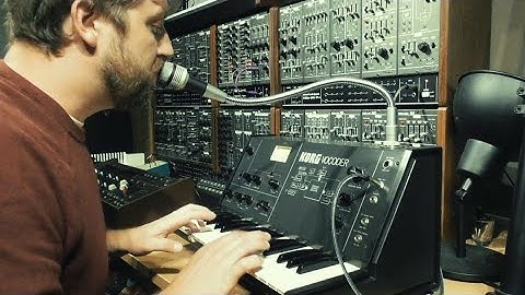 THE KORG VC-10 VOCODER FROM 1978