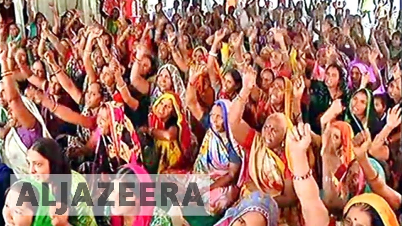 يخشى الهنود أن يؤدي مشروع بناء السد إلى تدمير مئات القرى