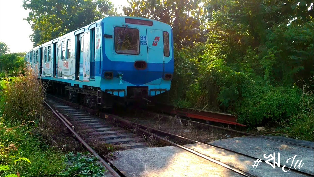 After abandaning, Old NGF rakes going for Scraping. SPL-02 takes the charge, Kolkata Metro