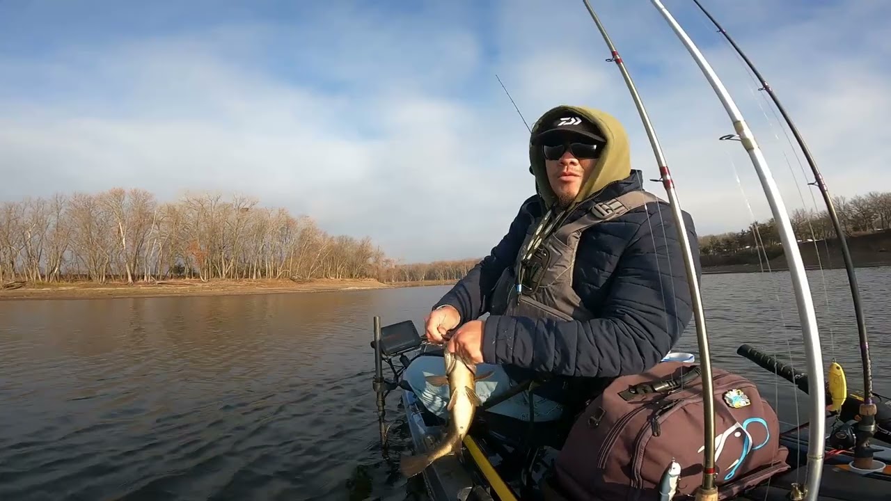 Mississippi river smallmouth bass fishing.