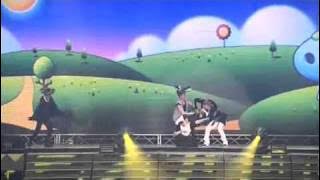 28. Super Junior - Puff the magic dragon [Super Show 2 DVD]