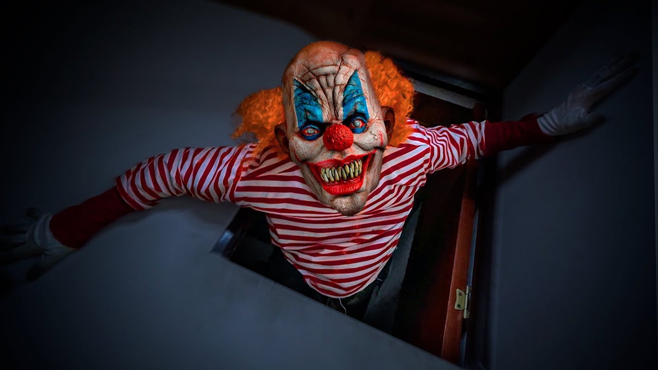 ¡¡ APARECE UN PAYASO. EXE  EN EL ÁTICO DE MI CASA!! ⚠️