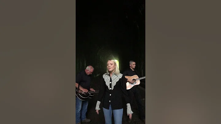 Rachel Messer - Never Leave Harlan Alive (Patty Lo...
