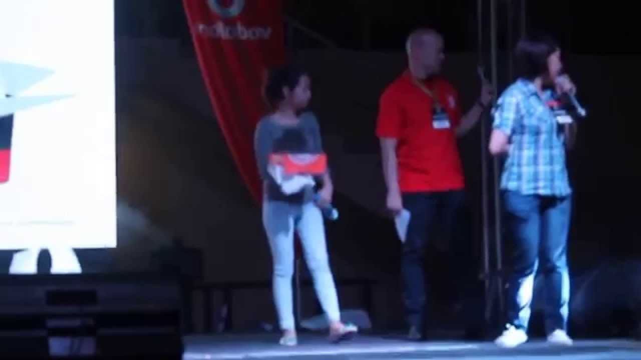 Popeyes Chicken Eating Contest at Teleserye Bida Live in Qatar Concert